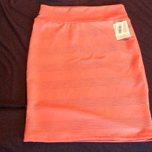 NWT L Coral Cassie